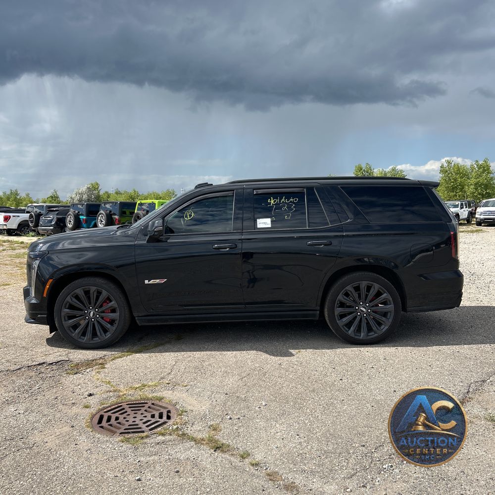 2025 Cadillac Escalade V-Sport