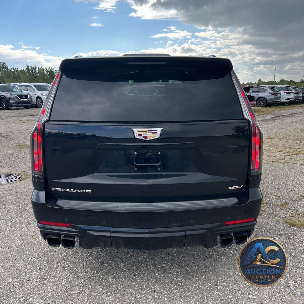 2025 Cadillac Escalade V-Sport