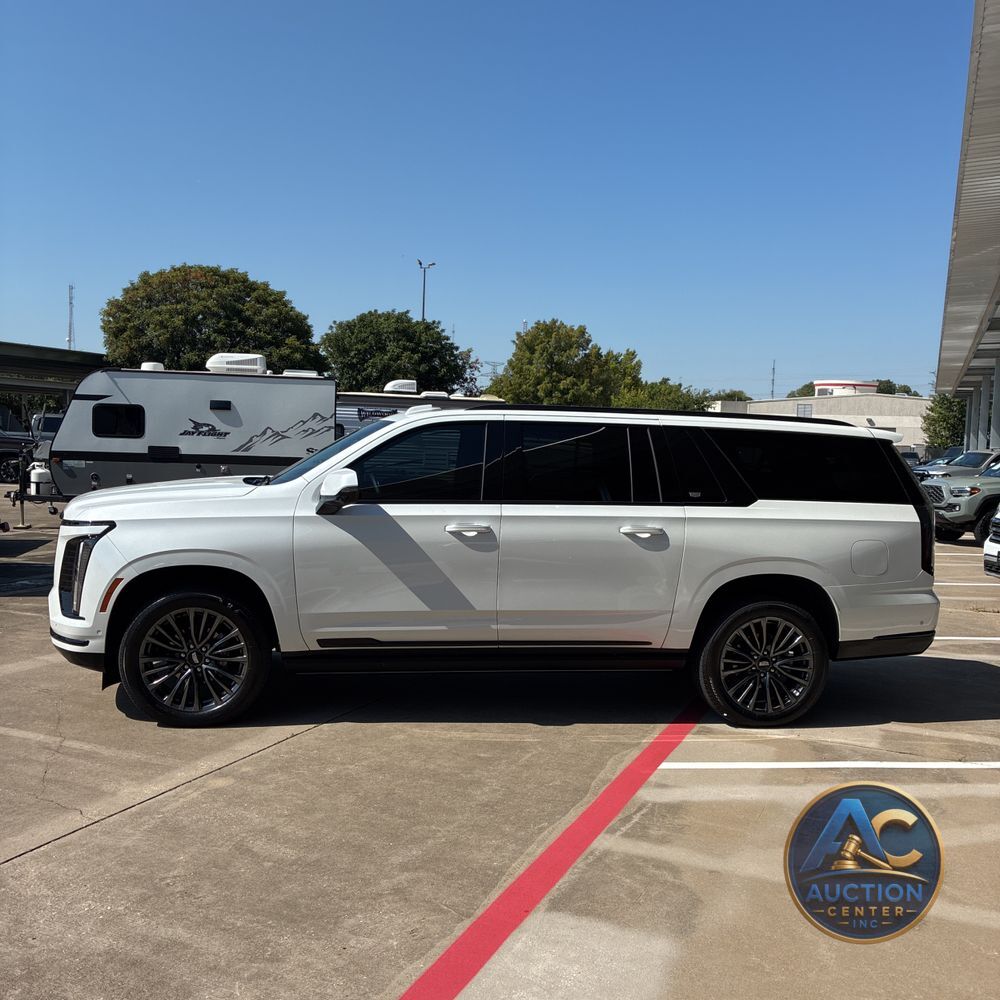 2025 Cadillac Escalade ESV Sport Platinum