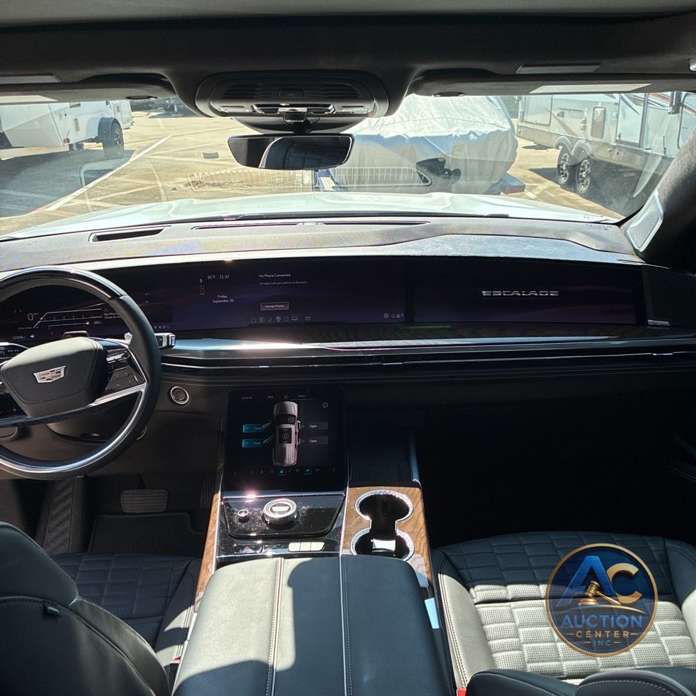 2025 Cadillac Escalade ESV Sport Platinum