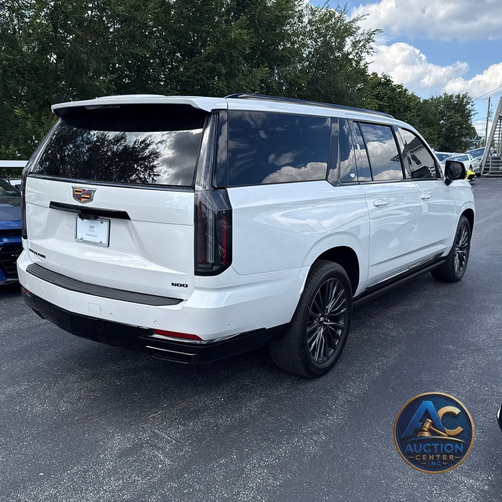 2025 Cadillac Escalade ESV Sport Platinum