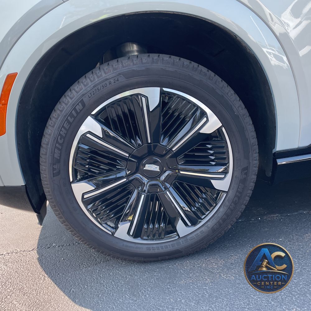 2025 Cadillac Escalade IQ Sport 1