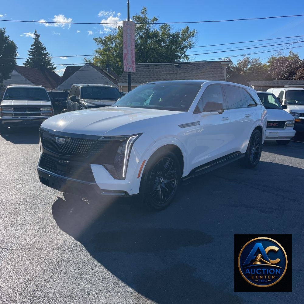 2025 Cadillac Escalade IQ Sport 1
