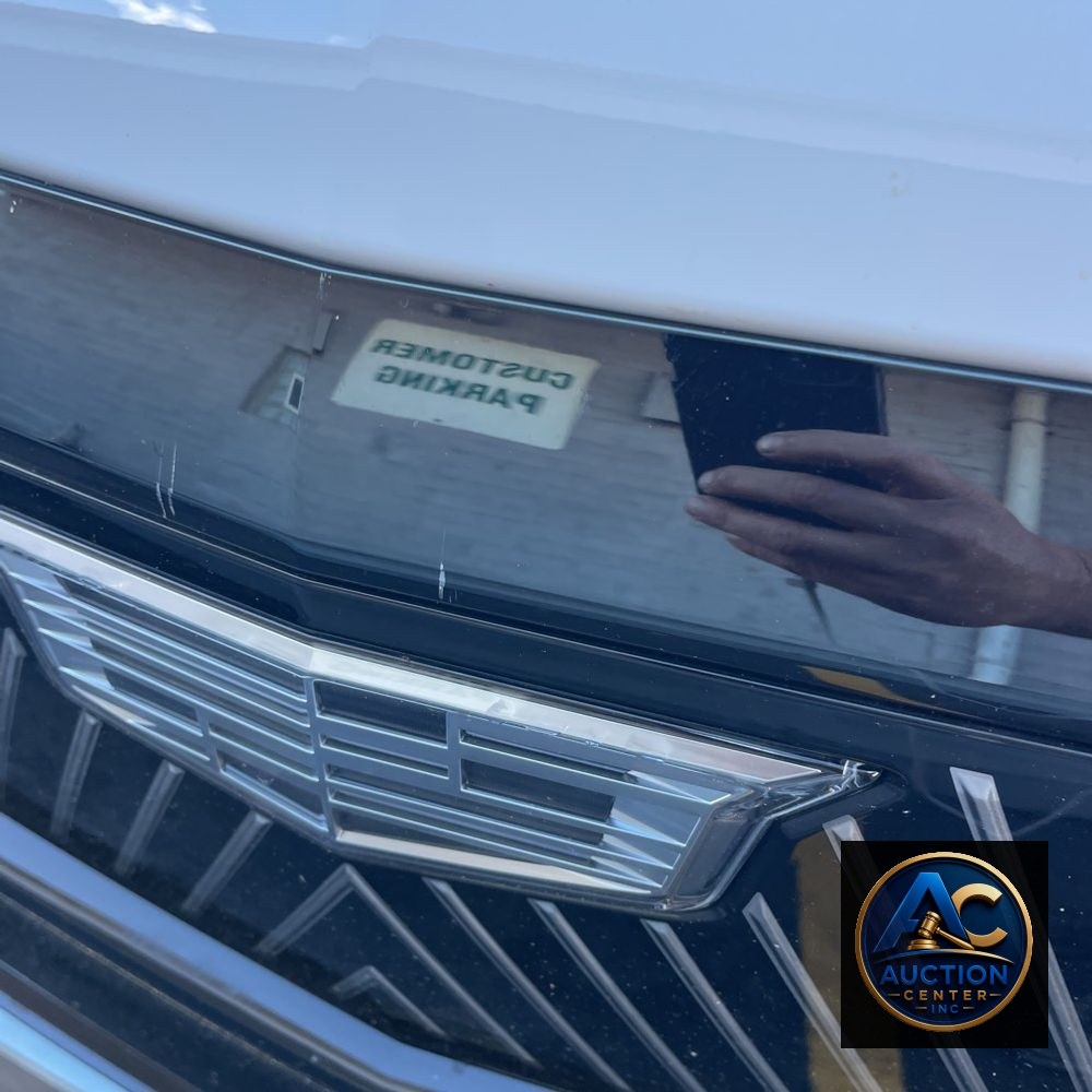 2025 Cadillac Escalade IQ Sport 1