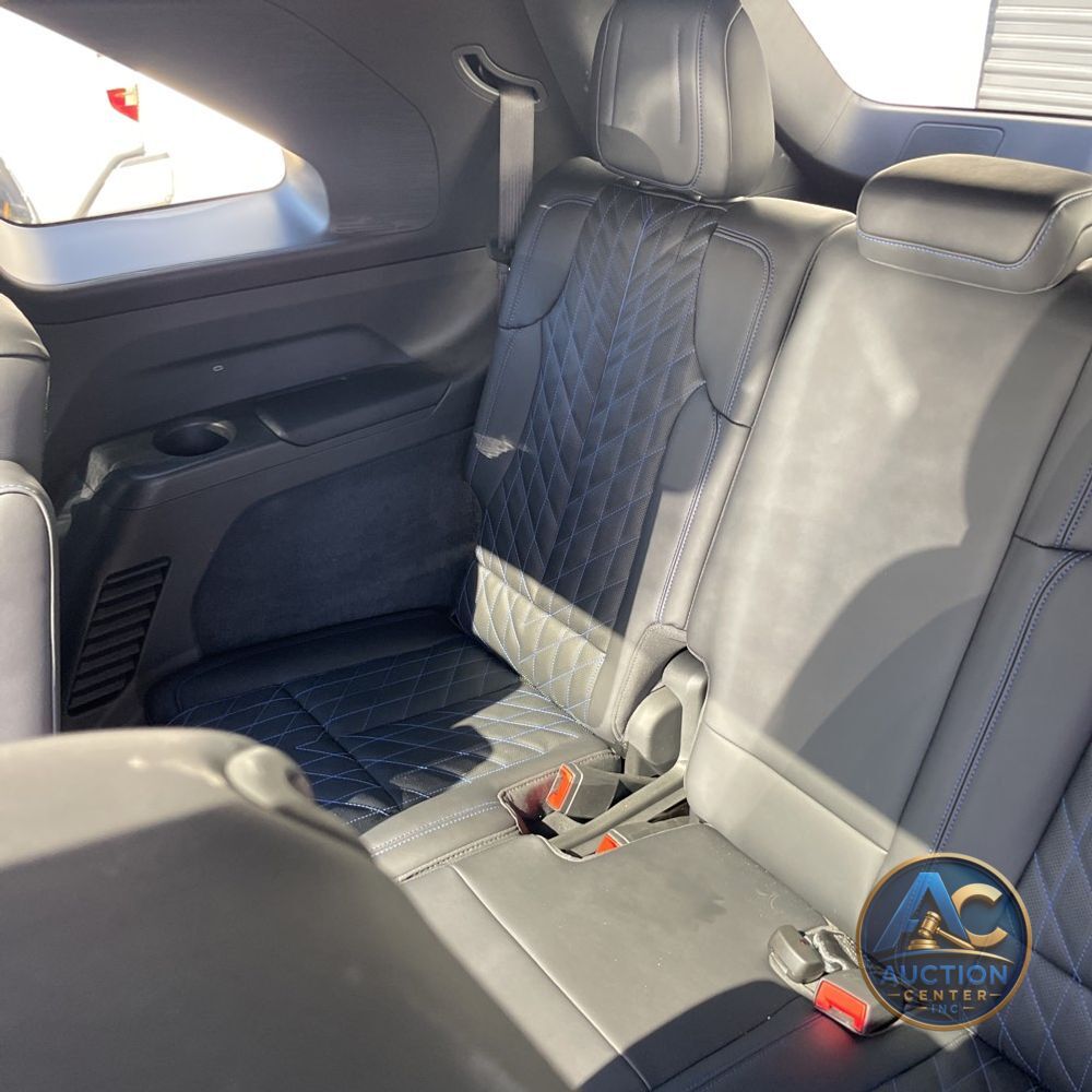 2025 Cadillac Escalade IQ Sport 1