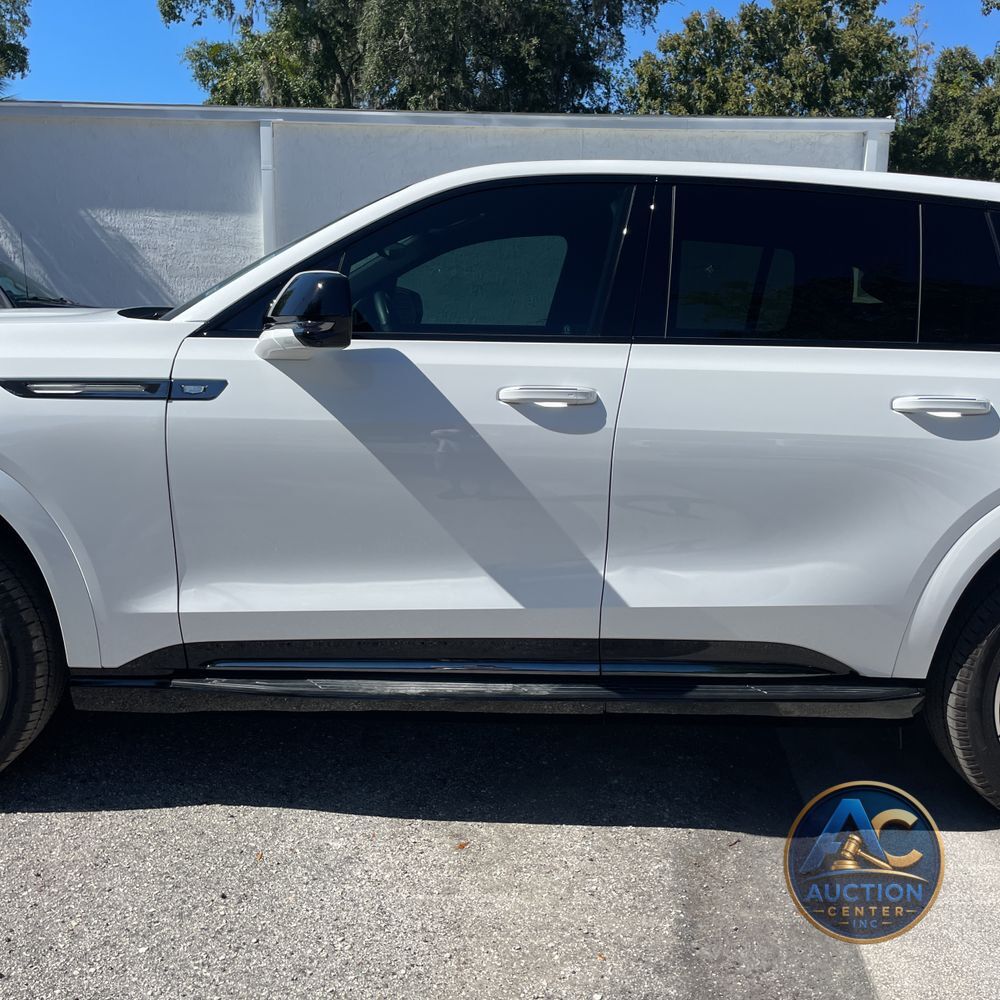 2025 Cadillac Escalade IQ Sport 1