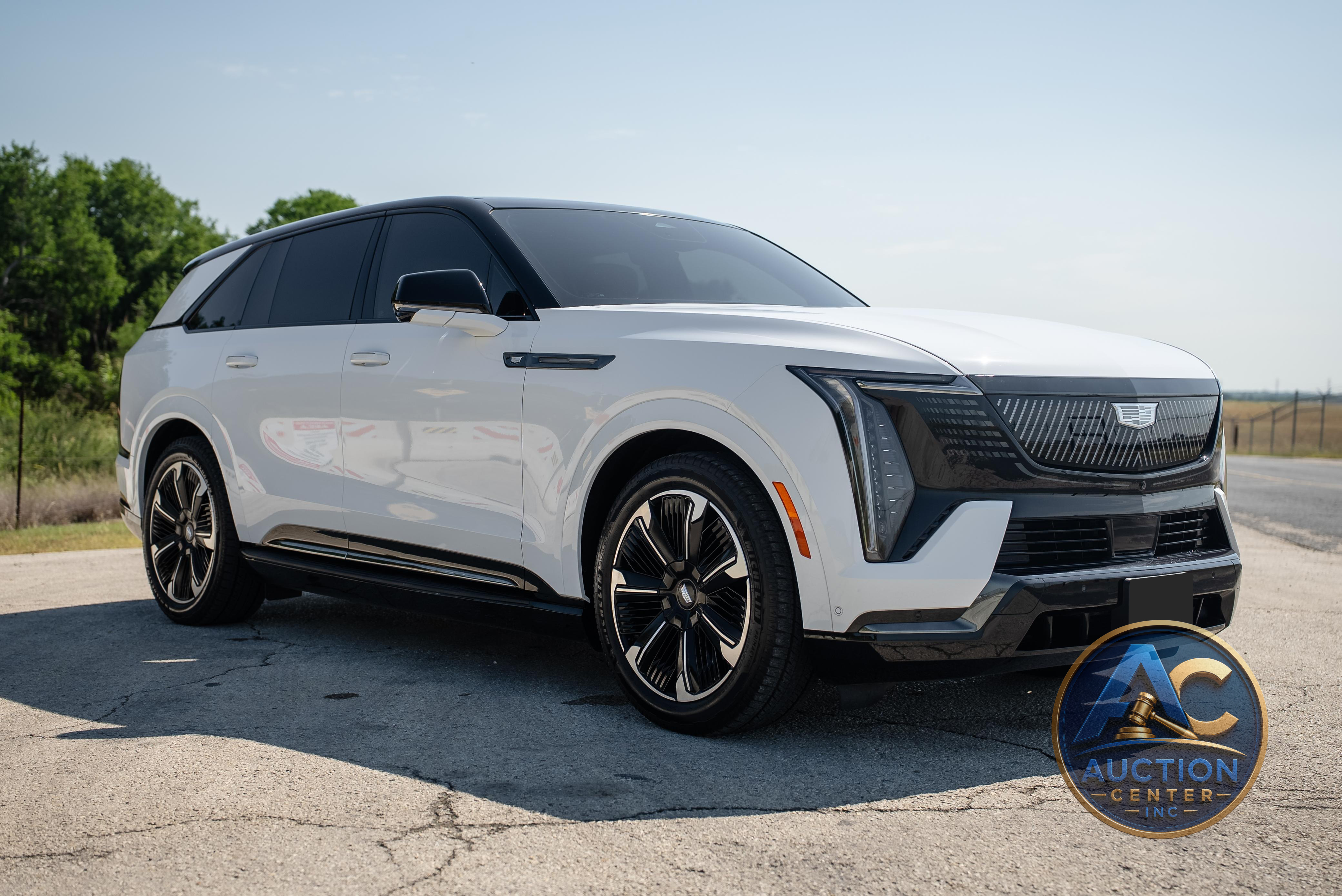 2025 Cadillac Escalade IQ Sport 2