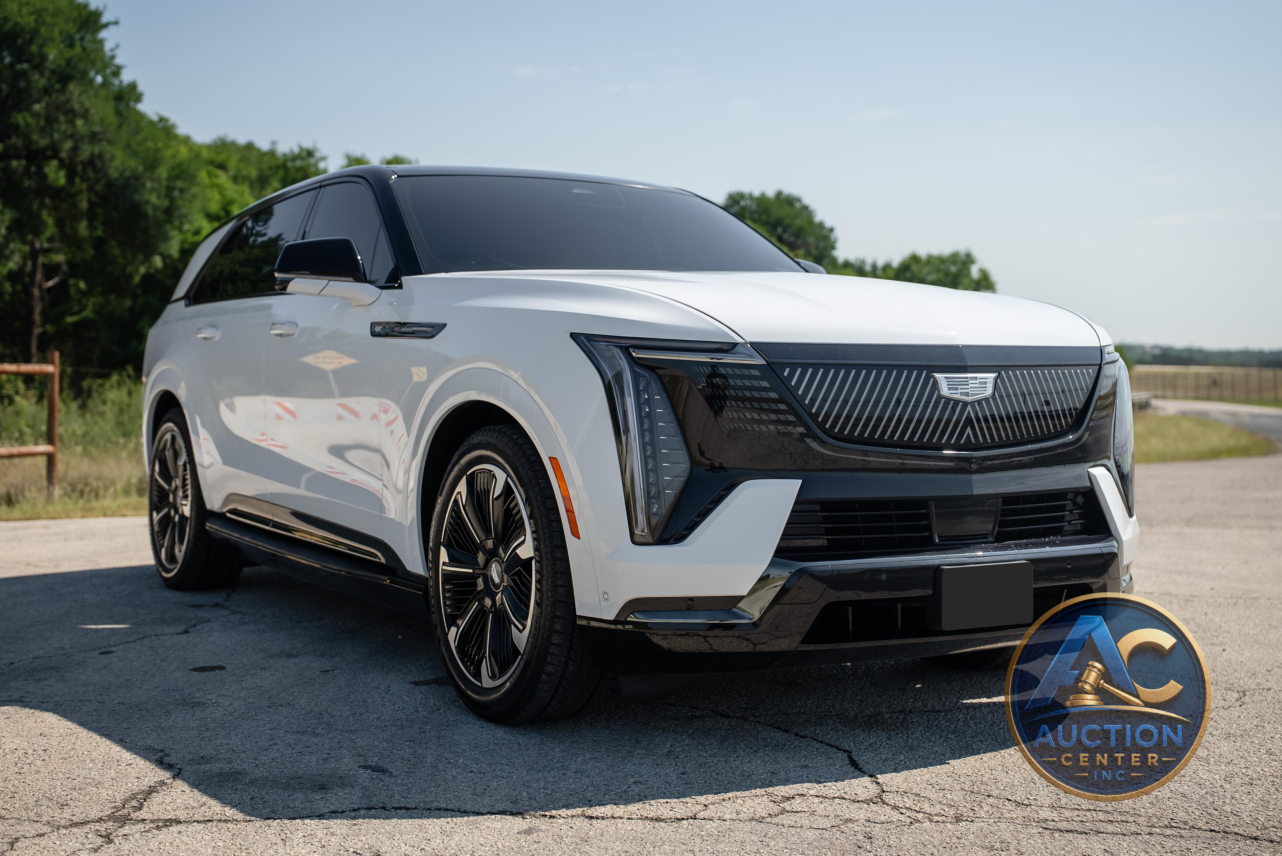 2025 Cadillac Escalade IQ Sport 2
