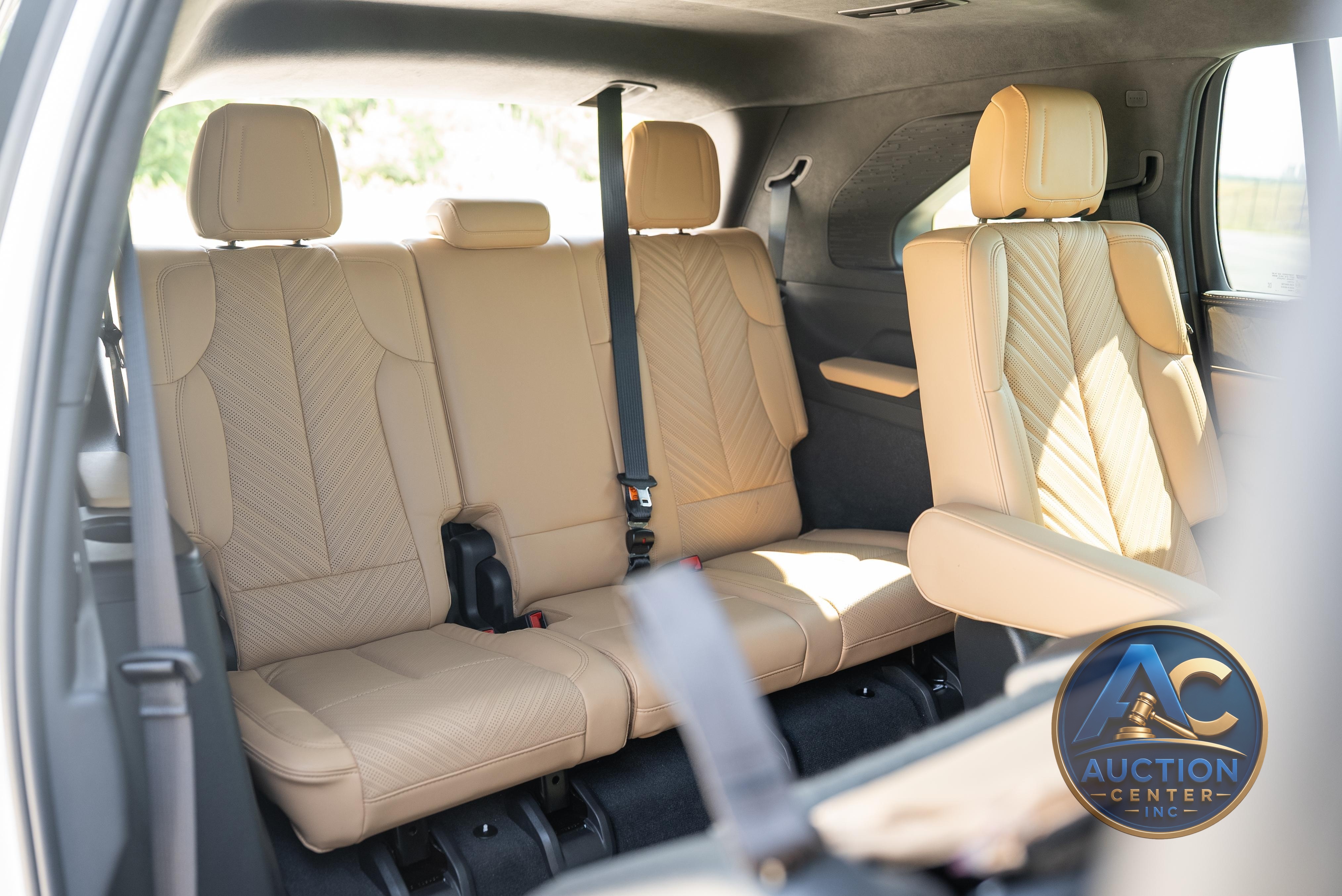 2025 Cadillac Escalade IQ Sport 2