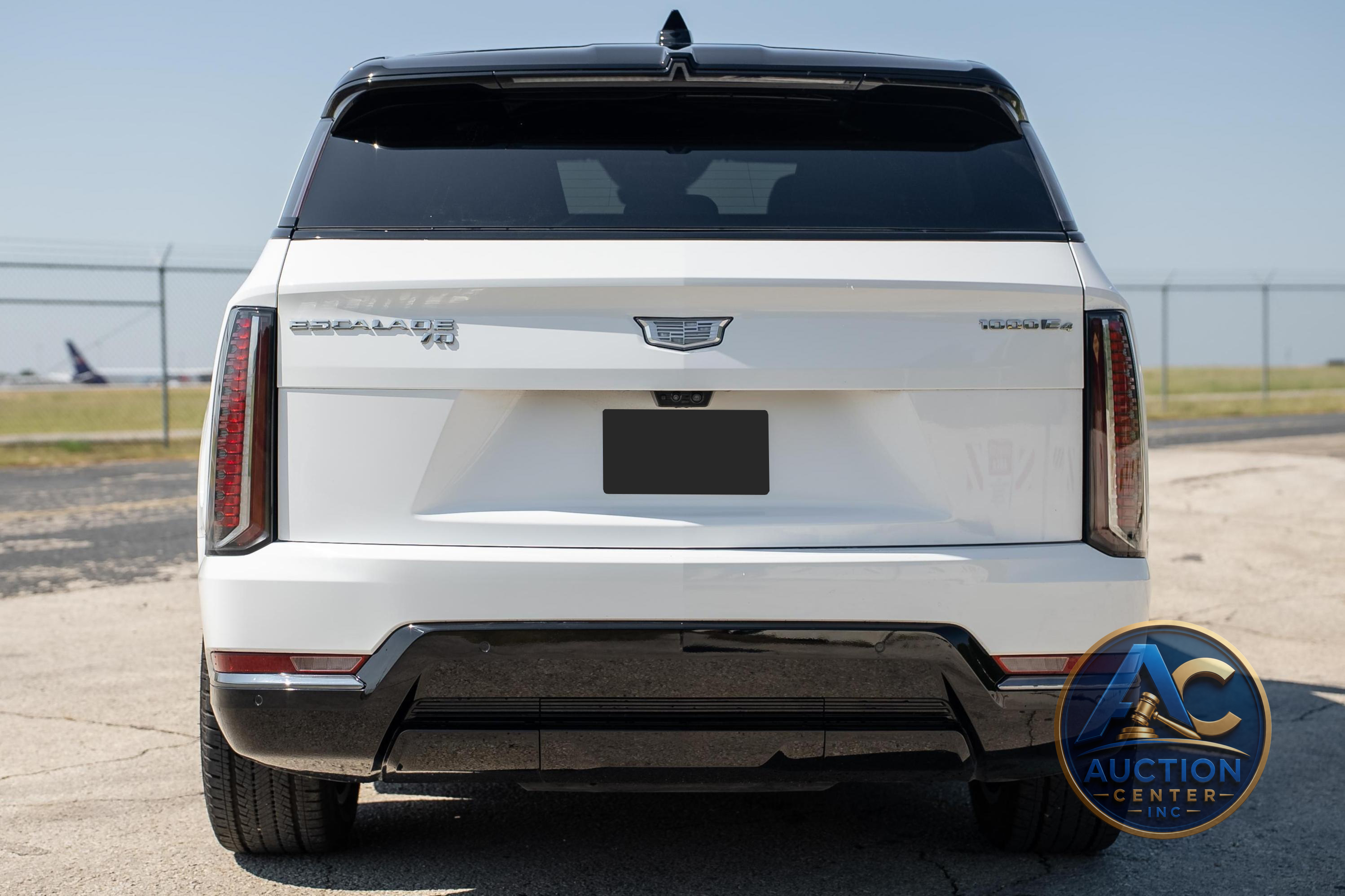 2025 Cadillac Escalade IQ Sport 2