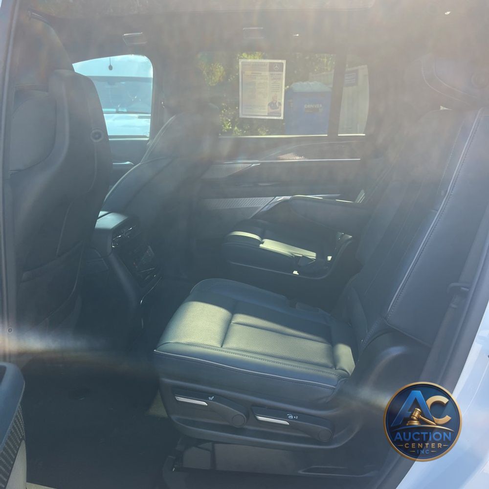 2025 Cadillac Escalade IQ Sport 2