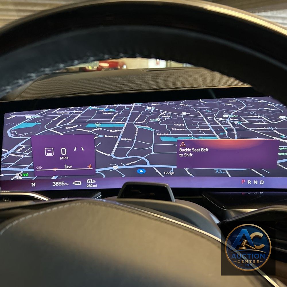 2025 Cadillac Escalade IQ Sport 2
