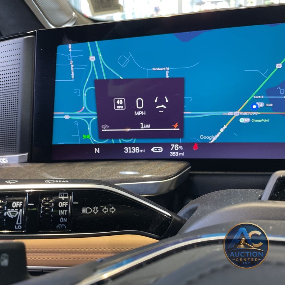 2025 Cadillac Escalade IQ Sport 2