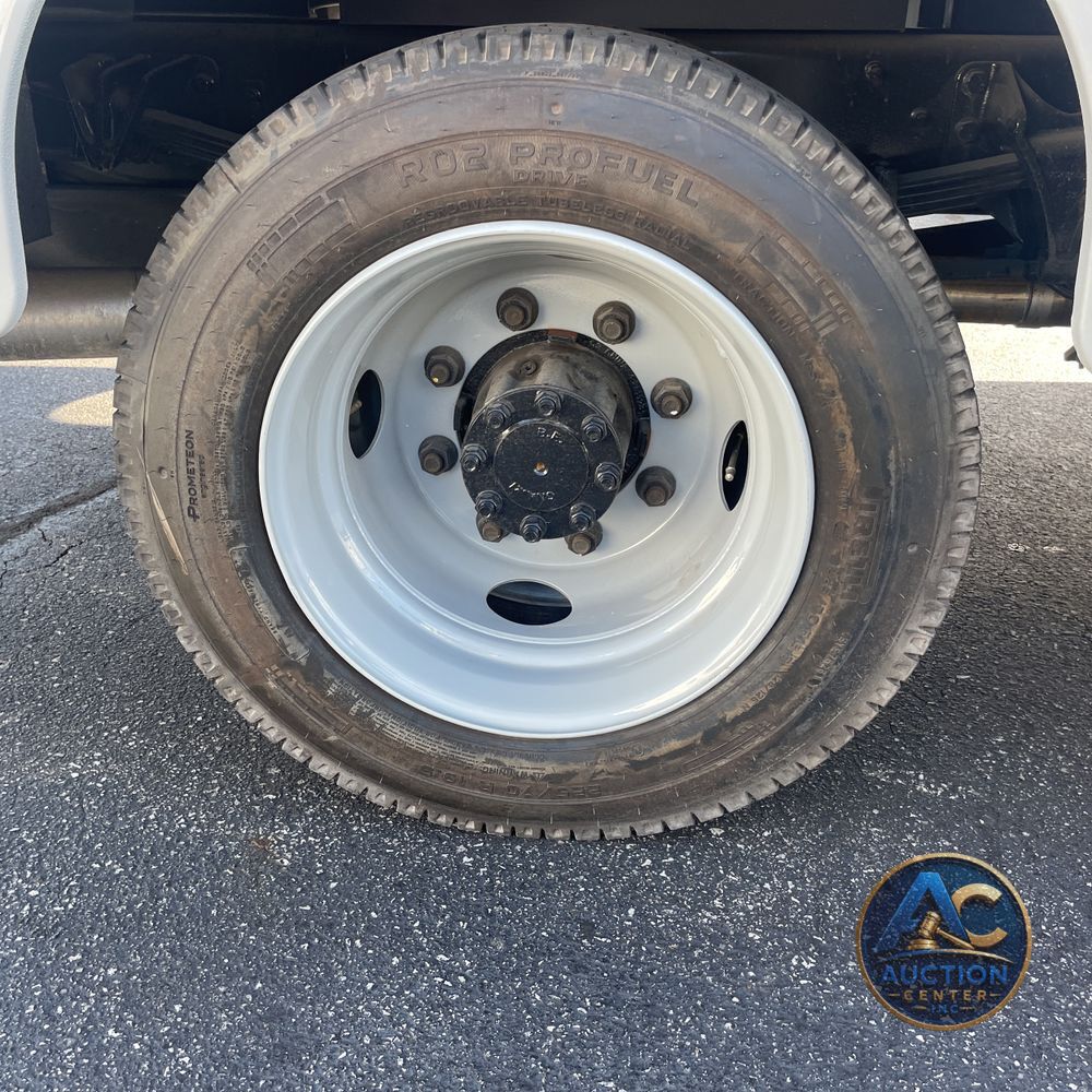 2024 Chevrolet Silverado 4500 W/T