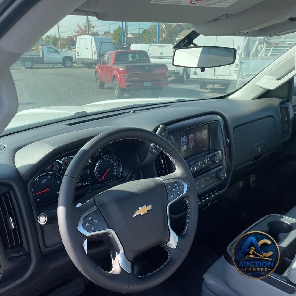 2024 Chevrolet Silverado 4500 W/T