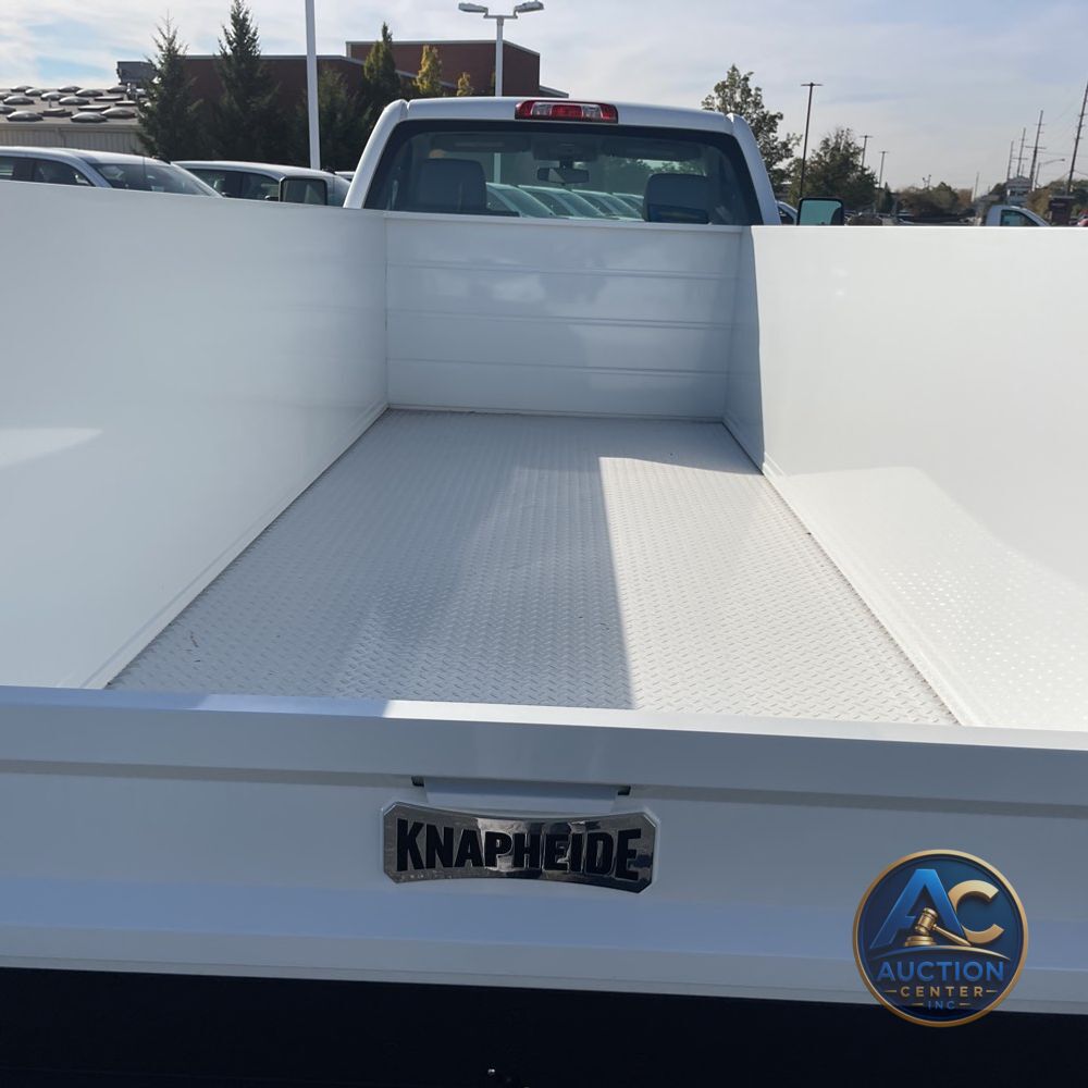 2024 Chevrolet Silverado 4500 W/T