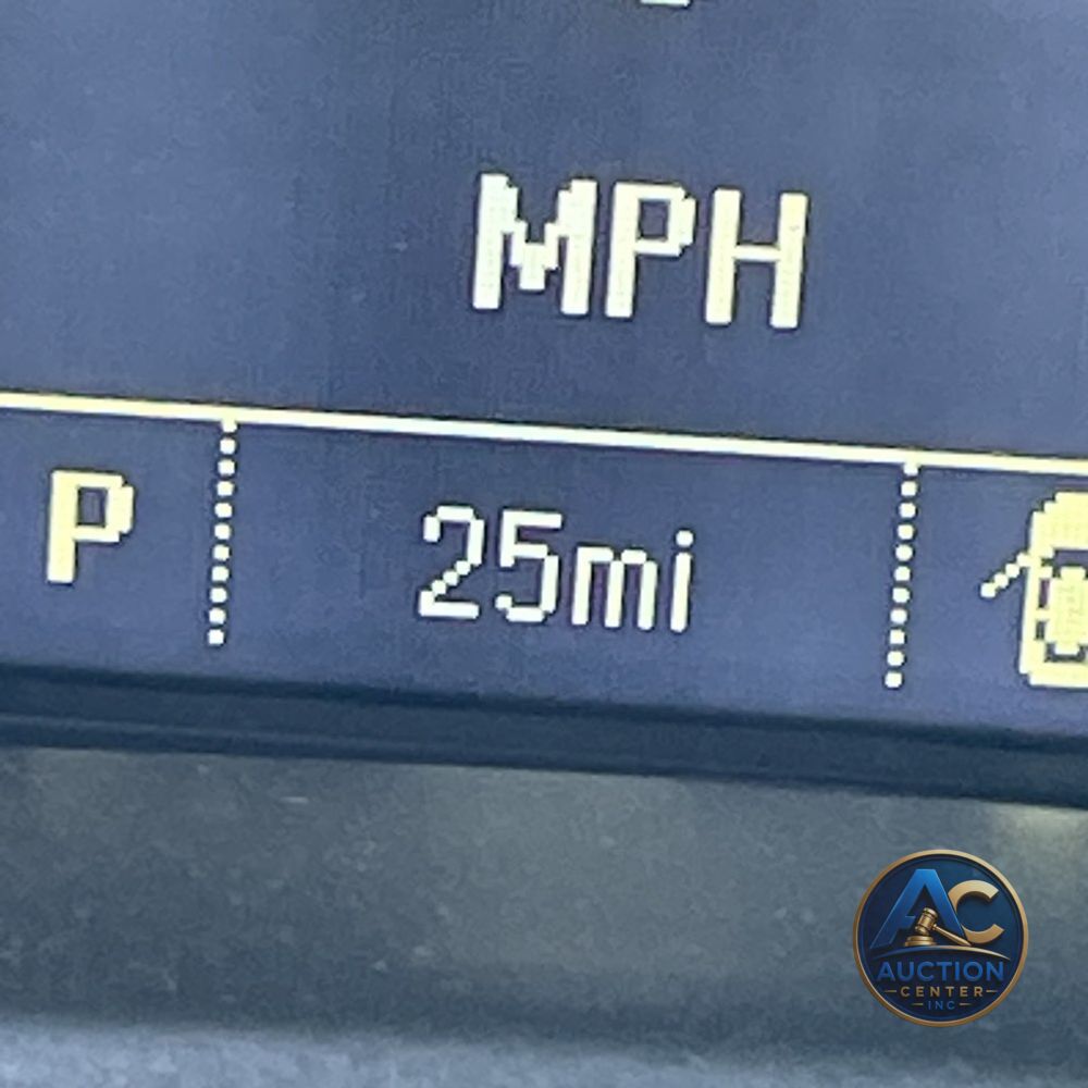2023 Chevrolet Silverado 5500 W/T