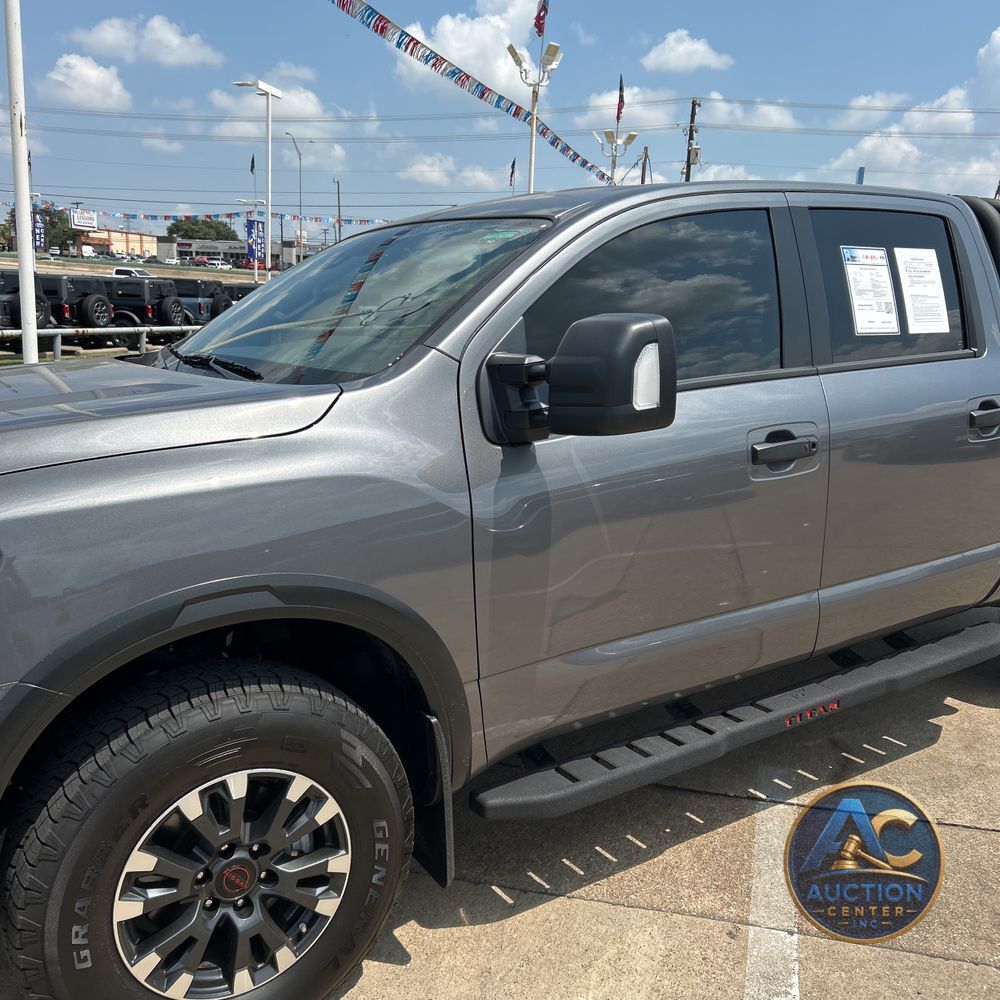 2024 Nissan Titan PRO-4X