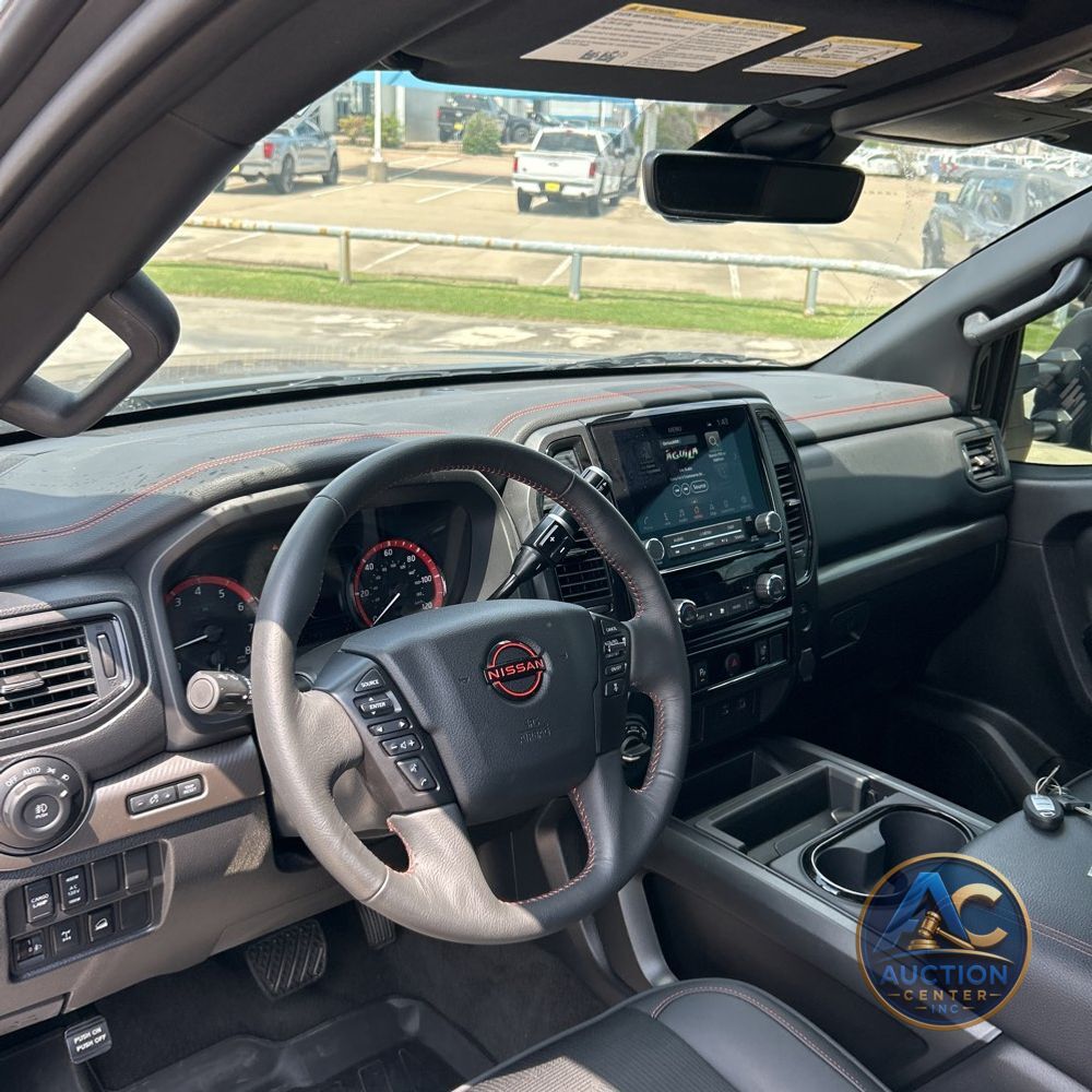 2024 Nissan Titan PRO-4X