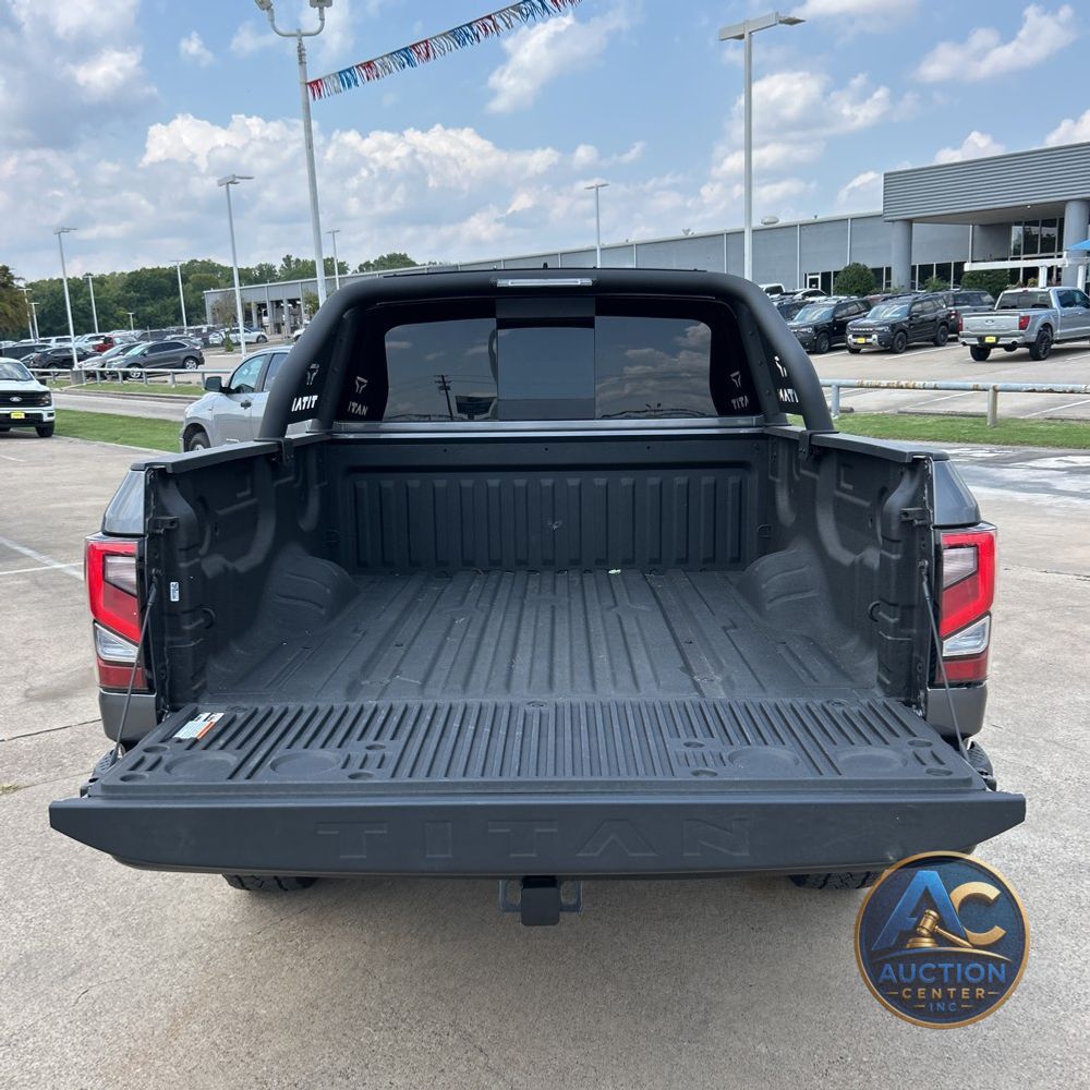 2024 Nissan Titan PRO-4X