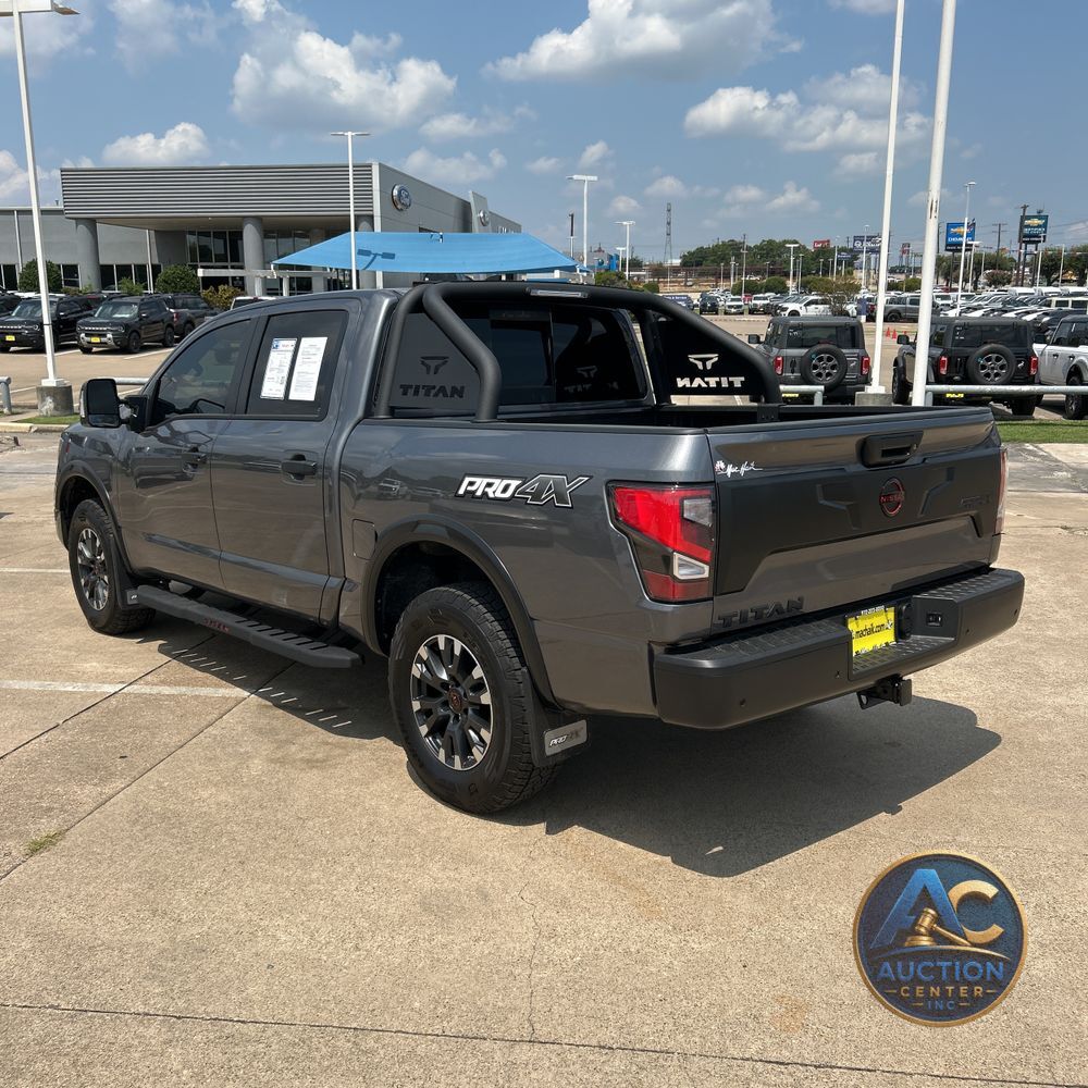 2024 Nissan Titan PRO-4X