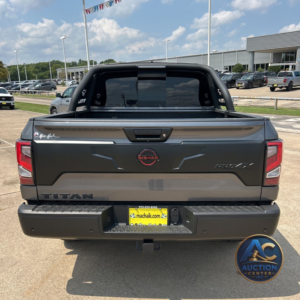 2024 Nissan Titan PRO-4X