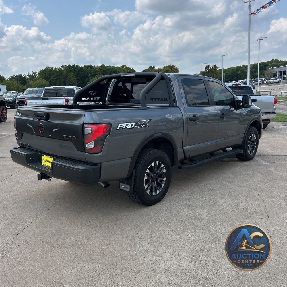 2024 Nissan Titan PRO-4X