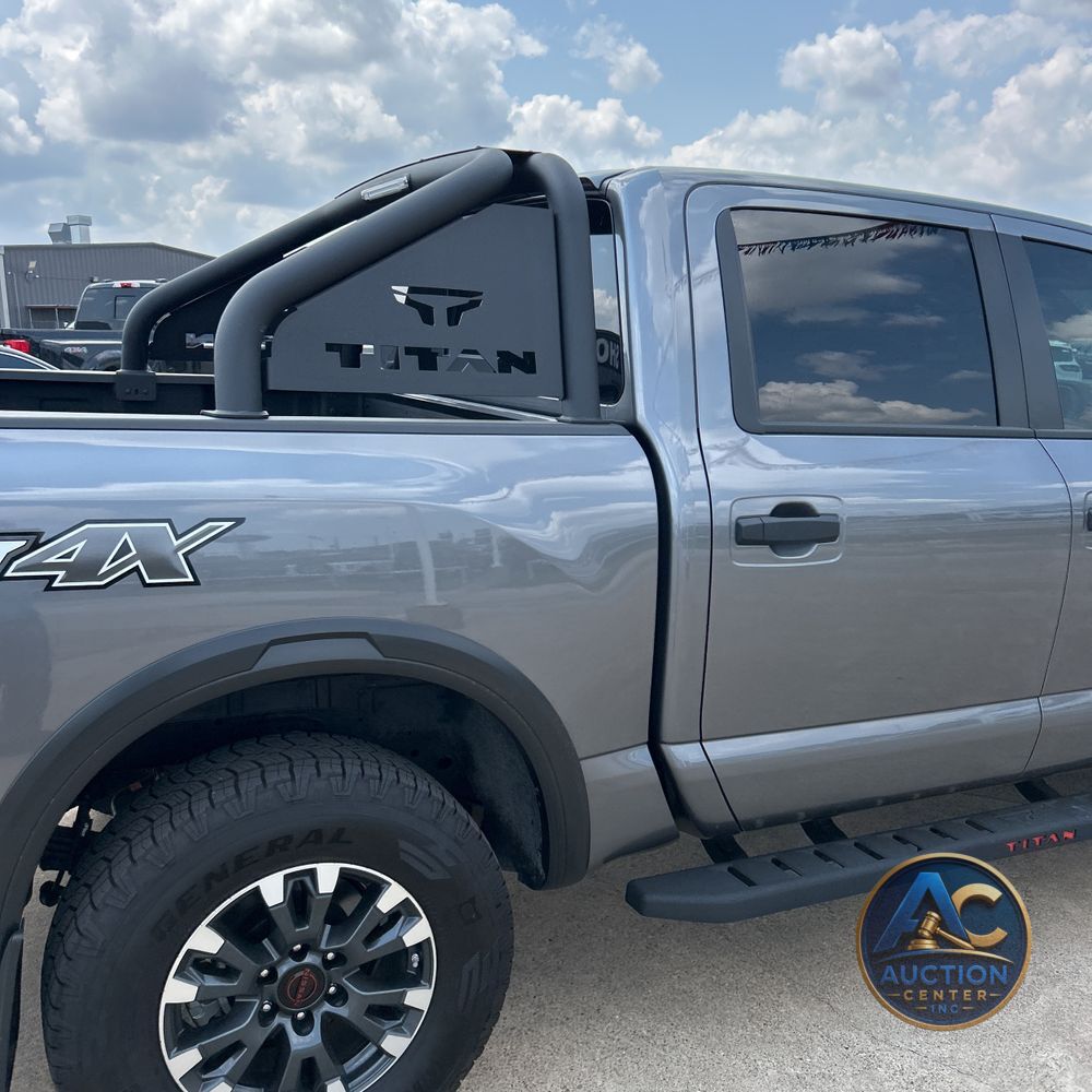 2024 Nissan Titan PRO-4X