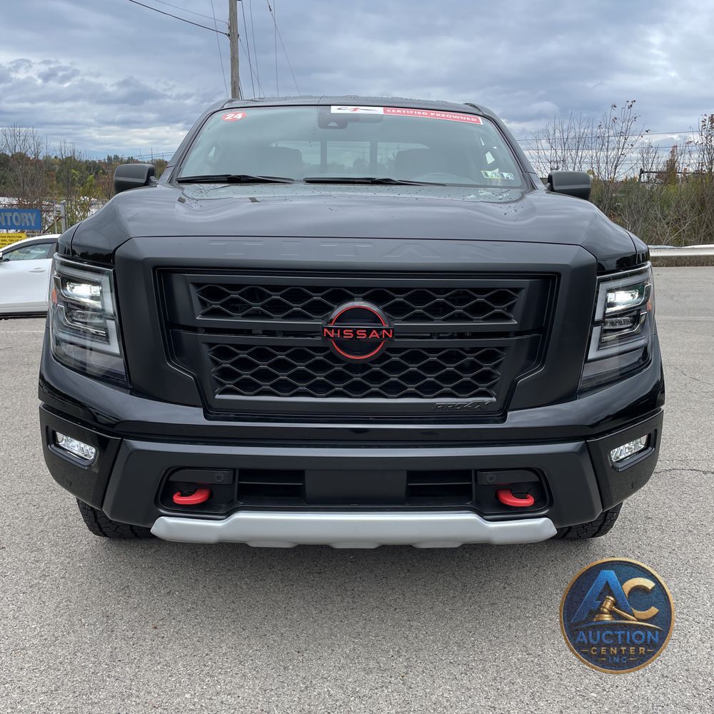 2024 Nissan Titan PRO-4X