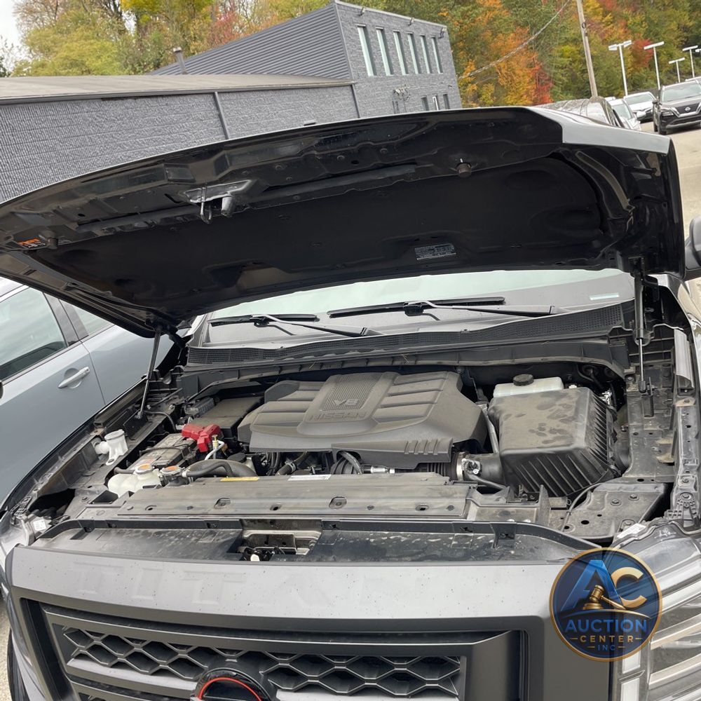 2024 Nissan Titan PRO-4X