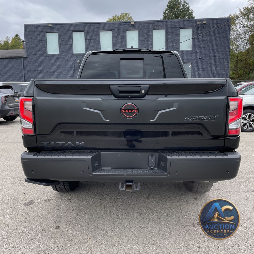 2024 Nissan Titan PRO-4X