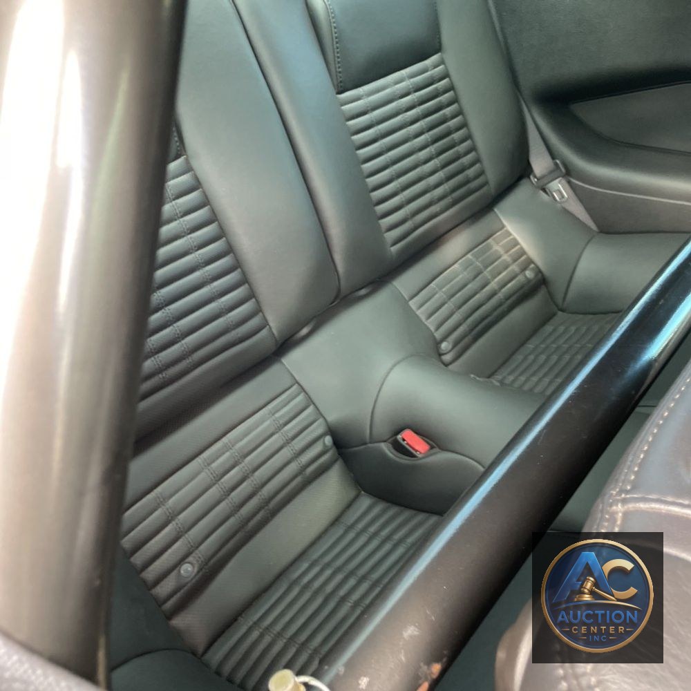 2013 Ford Shelby GT500 Base