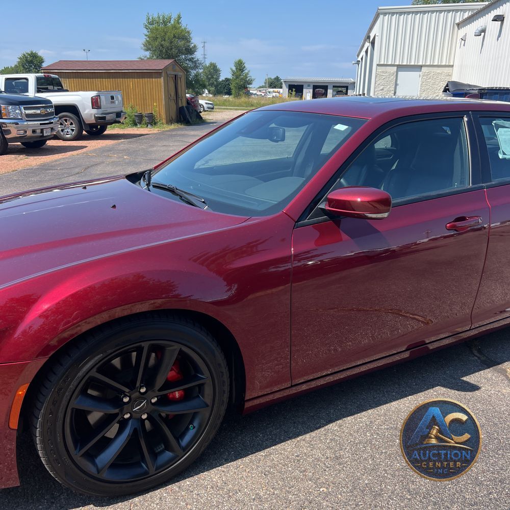 2023 Chrysler 300 C