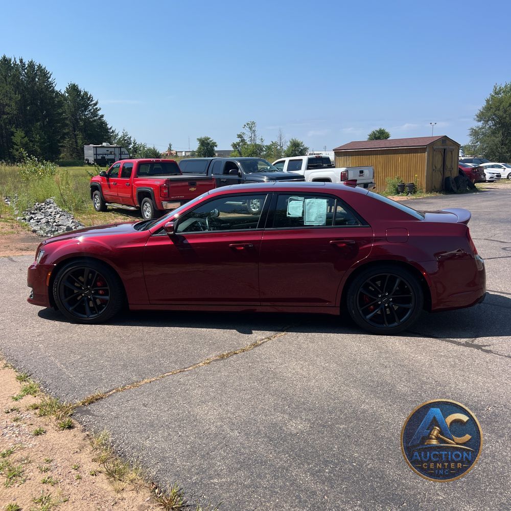 2023 Chrysler 300 C