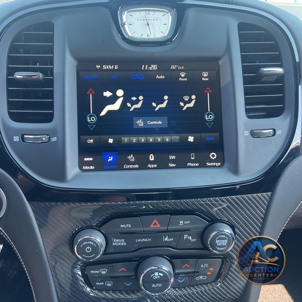 2023 Chrysler 300 C