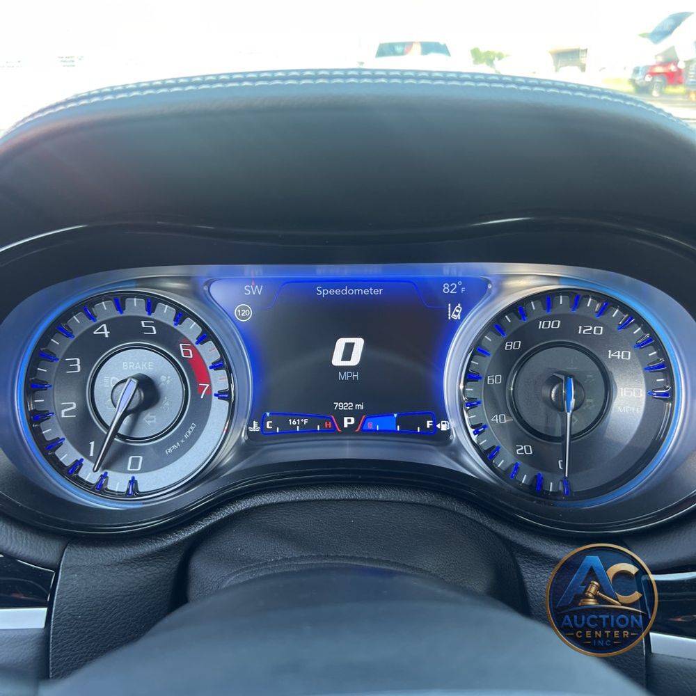2023 Chrysler 300 C