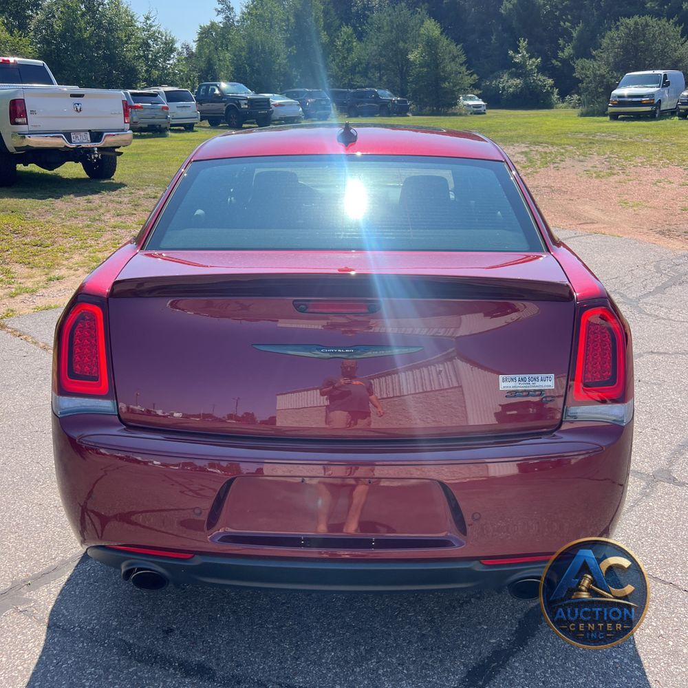 2023 Chrysler 300 C