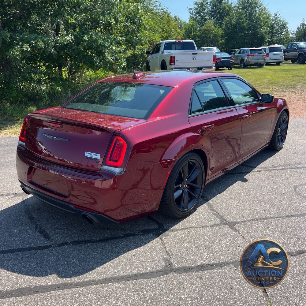 2023 Chrysler 300 C