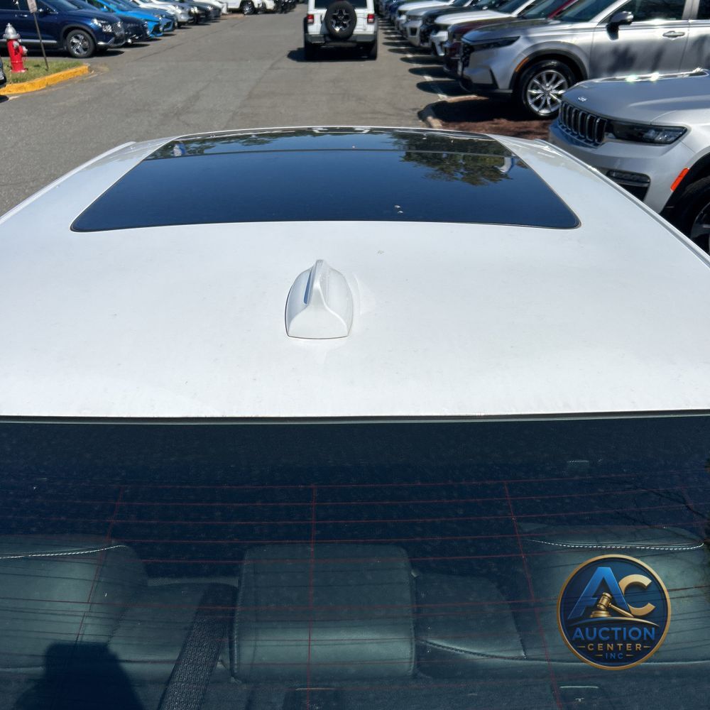 2023 Chrysler 300 C