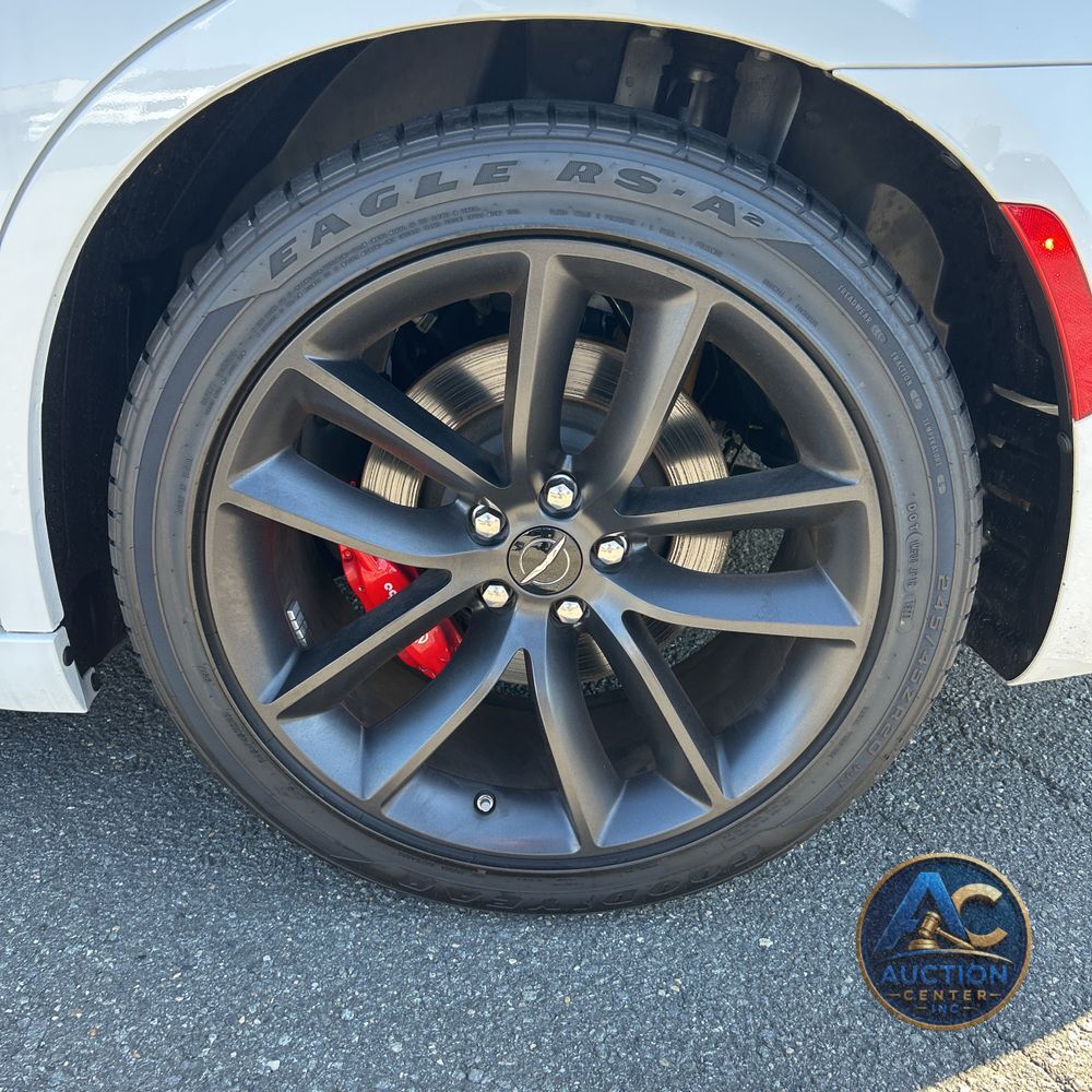 2023 Chrysler 300 C