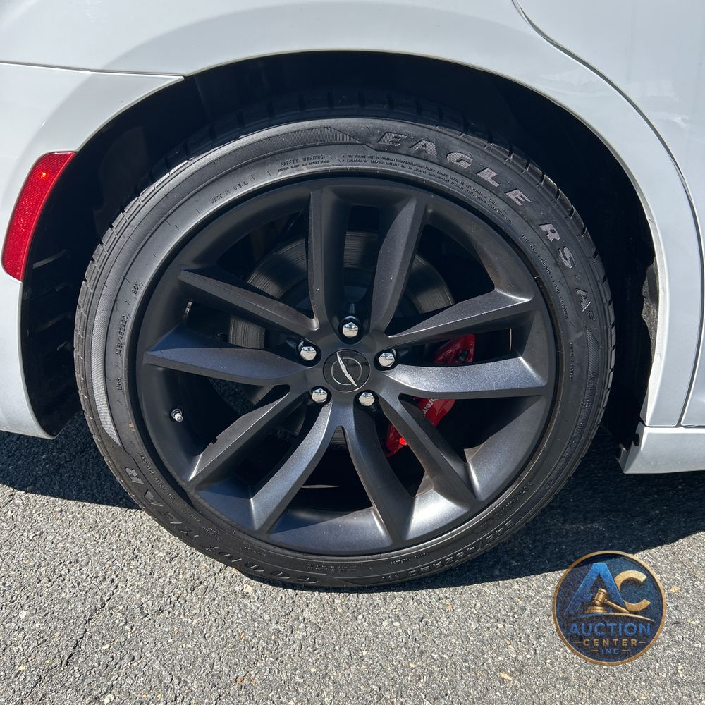 2023 Chrysler 300 C