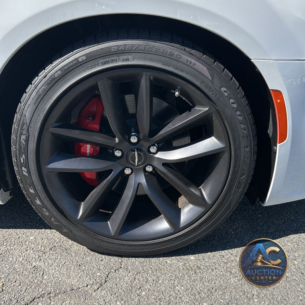 2023 Chrysler 300 C