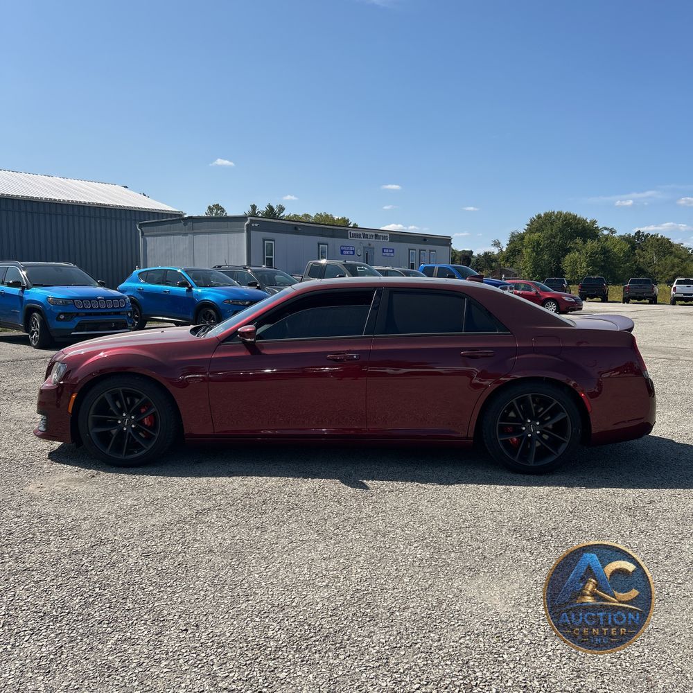 2023 Chrysler 300 C