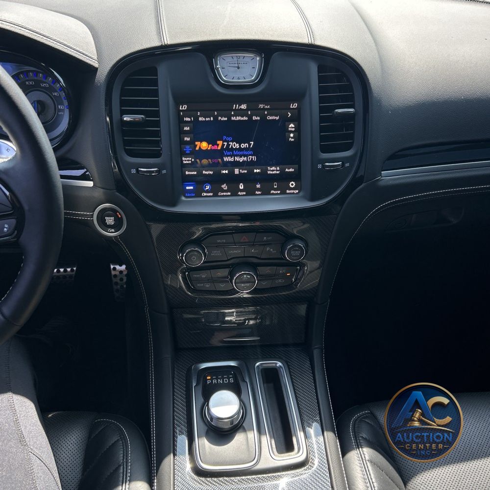 2023 Chrysler 300 C