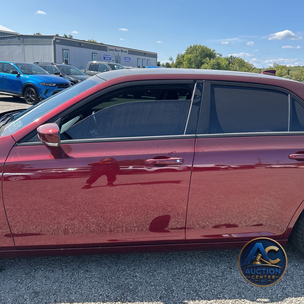 2023 Chrysler 300 C