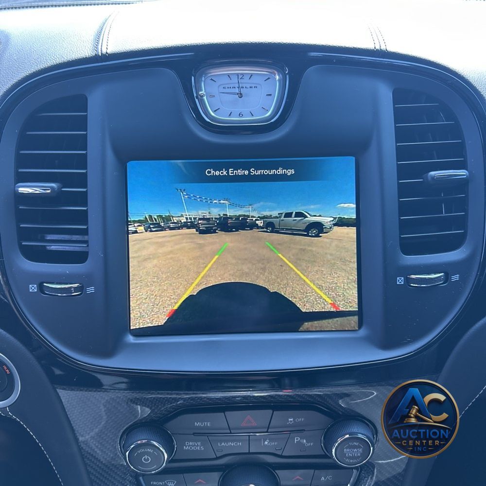 2023 Chrysler 300 C