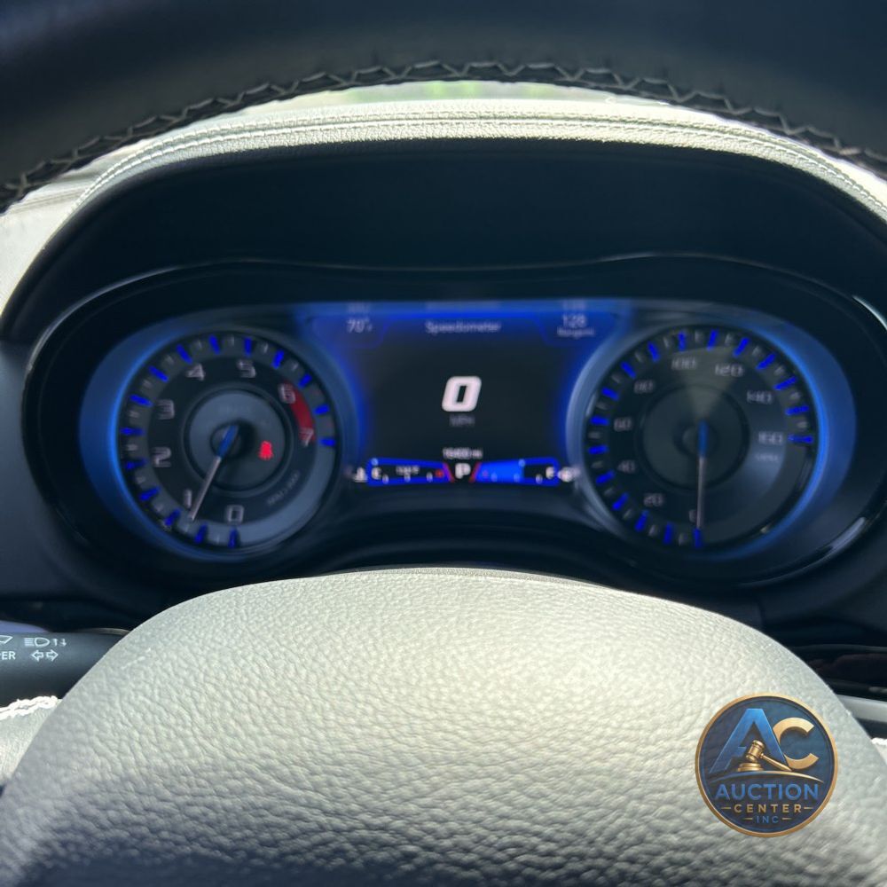 2023 Chrysler 300 C
