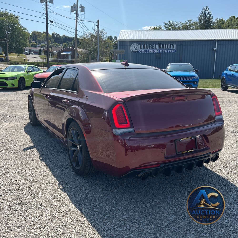 2023 Chrysler 300 C