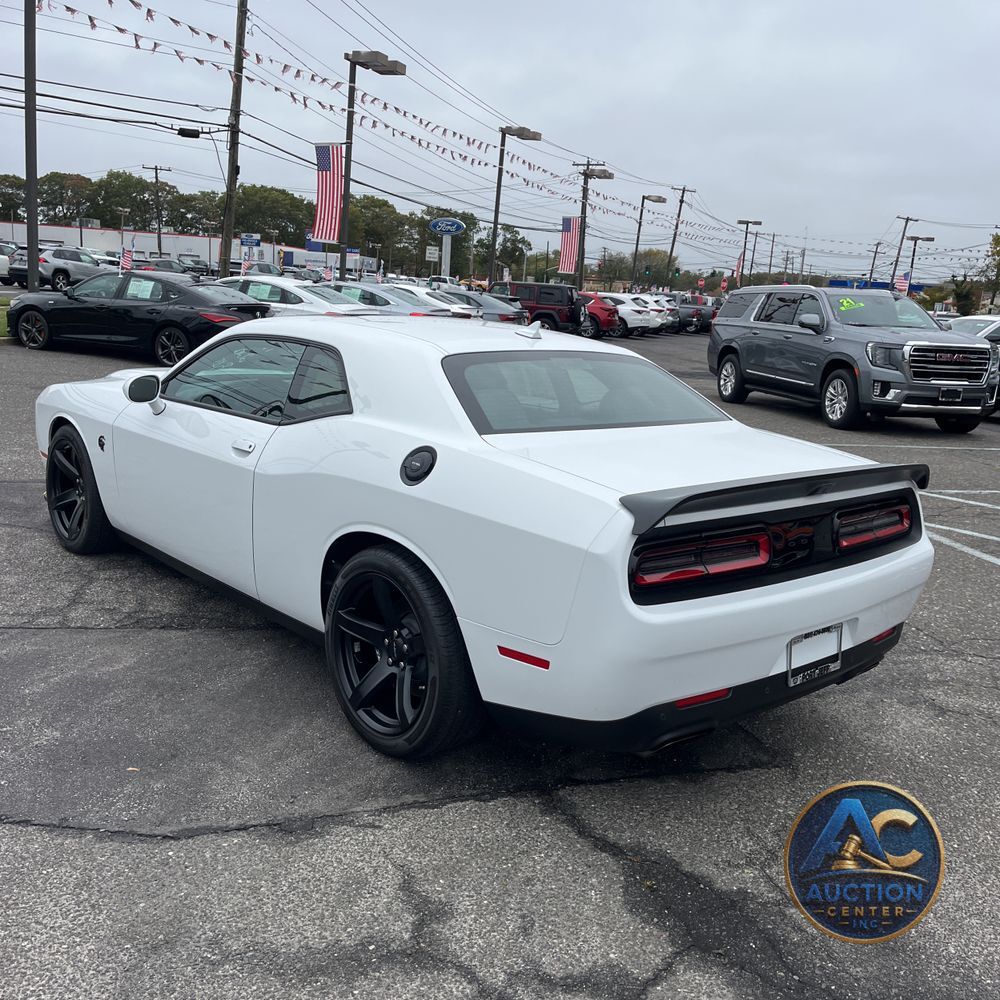 2022 Dodge Challenger SRT Hellcat