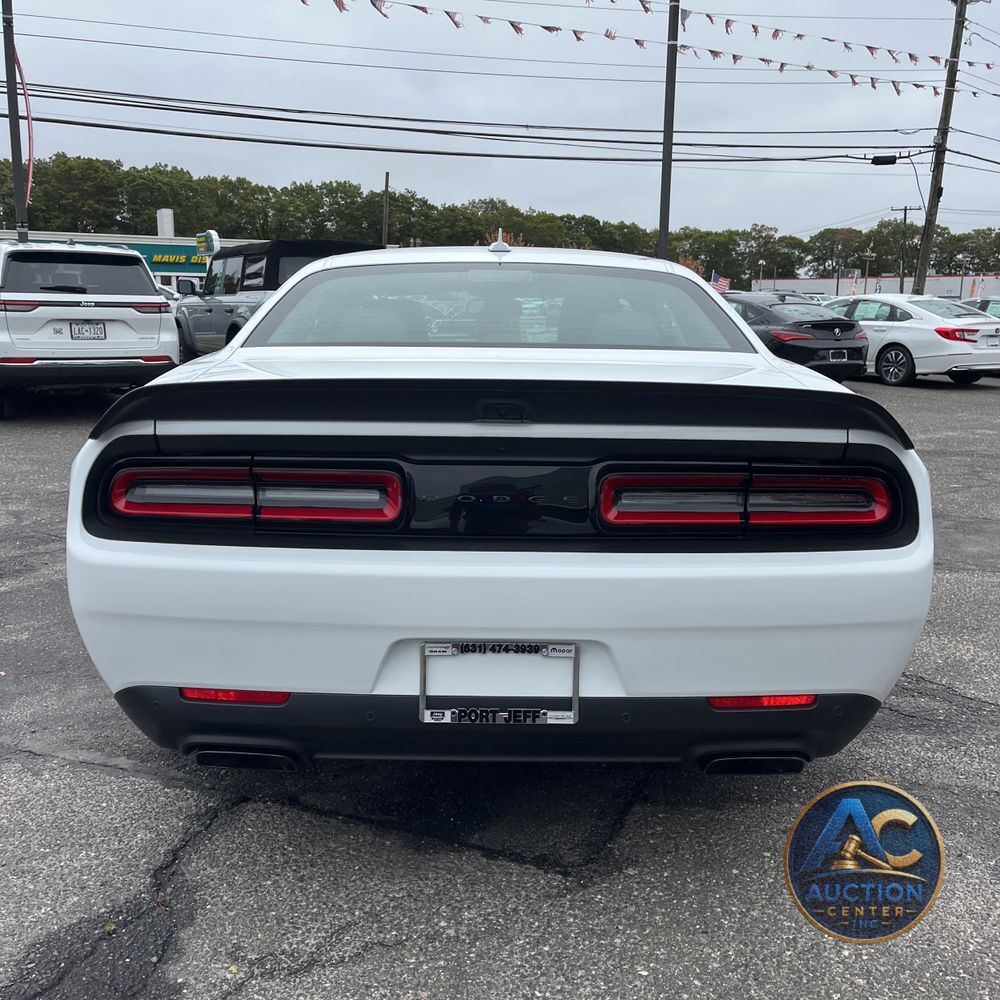 2022 Dodge Challenger SRT Hellcat